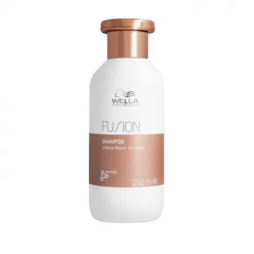 WELLA FUSION SHAMPOO 250ML -