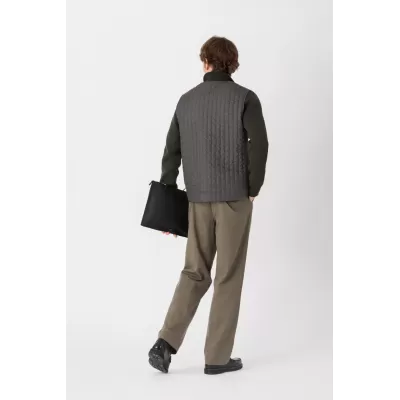 Pochette Pineider Medium Grainer Pineider - Daily en cuir de veau lisse noir Pochette Pineider Medium Grainer Pineider - Daily en cuir de veau lisse noir