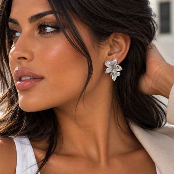 Orecchini Donna a Fiore in Argento 925 con Zirconi