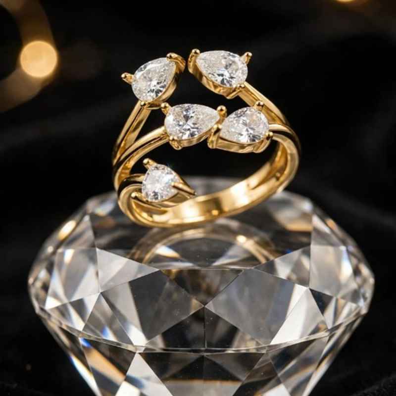 Anello Donna Cinque Gocce Regolabile in Argento 925 Dorato con Pietre Bianche