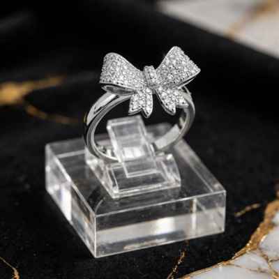 Anello Fiocco Regolabile in Argento 925 con Zirconi