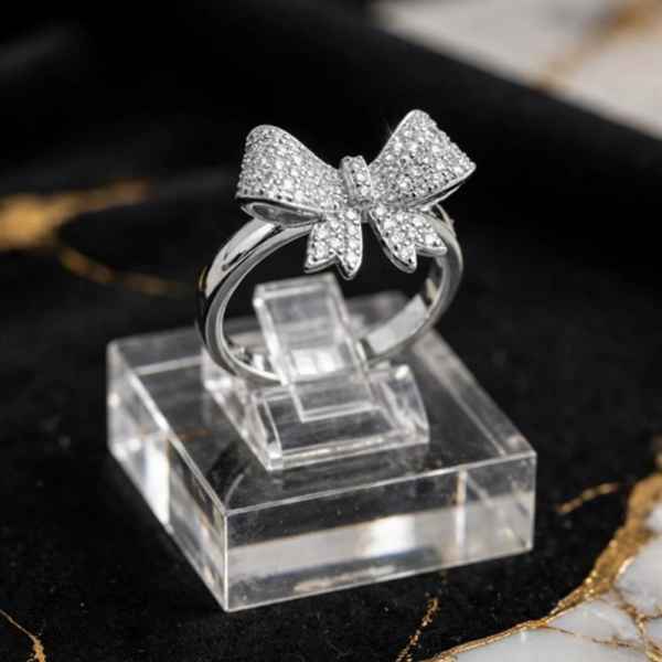 Anello Fiocco Regolabile in Argento 925 con Zirconi