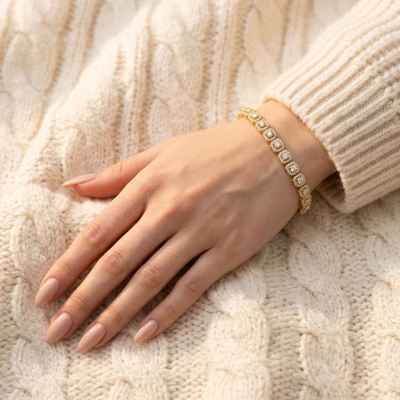 Bracciale Donna Magic Quadro in Argento 925 Dorato con Zirconi Bracciale Donna Magic Quadro in Argento 925 Dorato con Zirconi